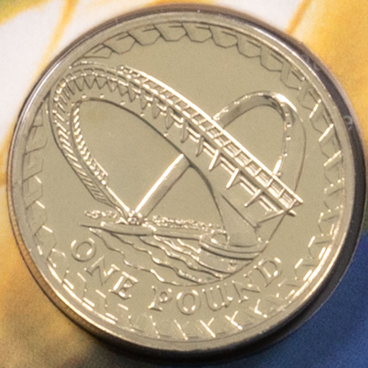 2007 Gateshead Millennium Bridge One Pound Brilliant Uncirculated Mint Pack Coin reverse
