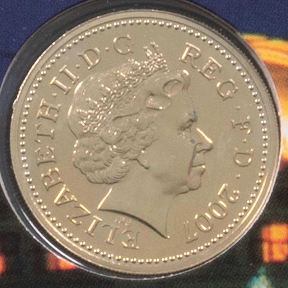 Obverse of 2007 Gateshead Millennium Bridge One Pound Brilliant Uncirculated Mint Pack Coin