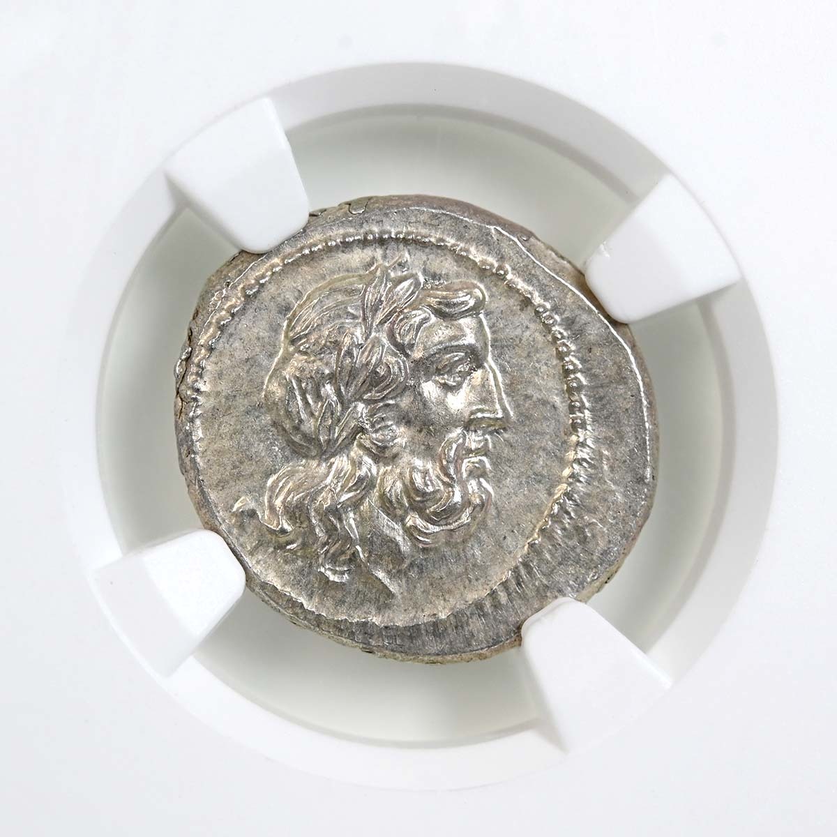 Roman Republic 211-208 BC Anonymous Silver Victoriatus NGC MS Obverse