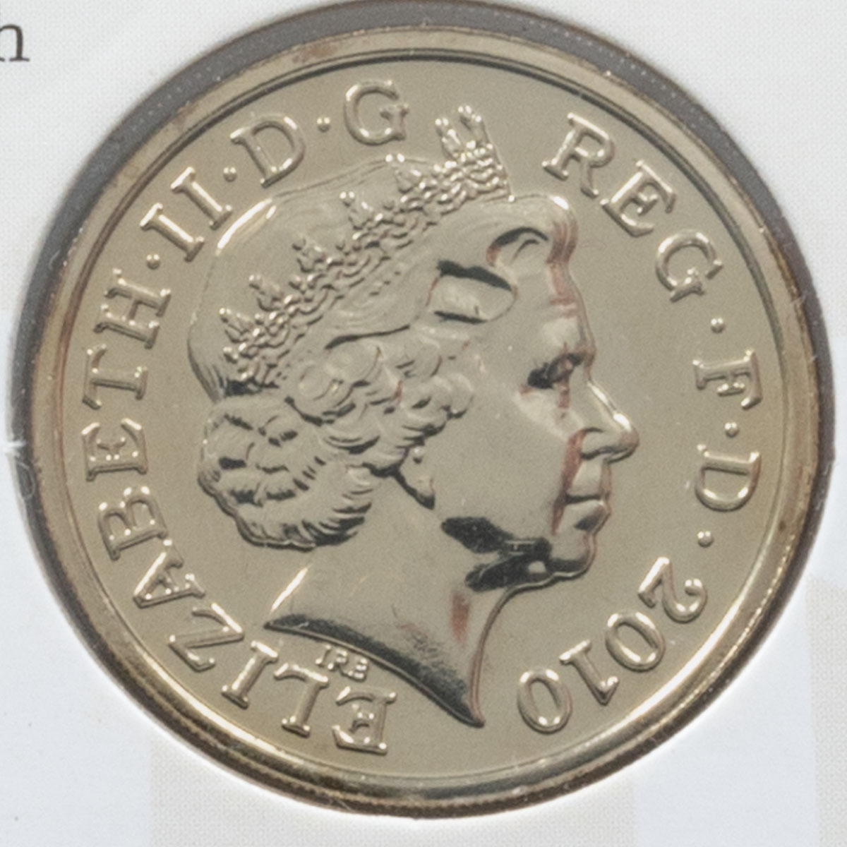 Obverse of UK10CLBU 2010 London UK £1 BU Coin Pack