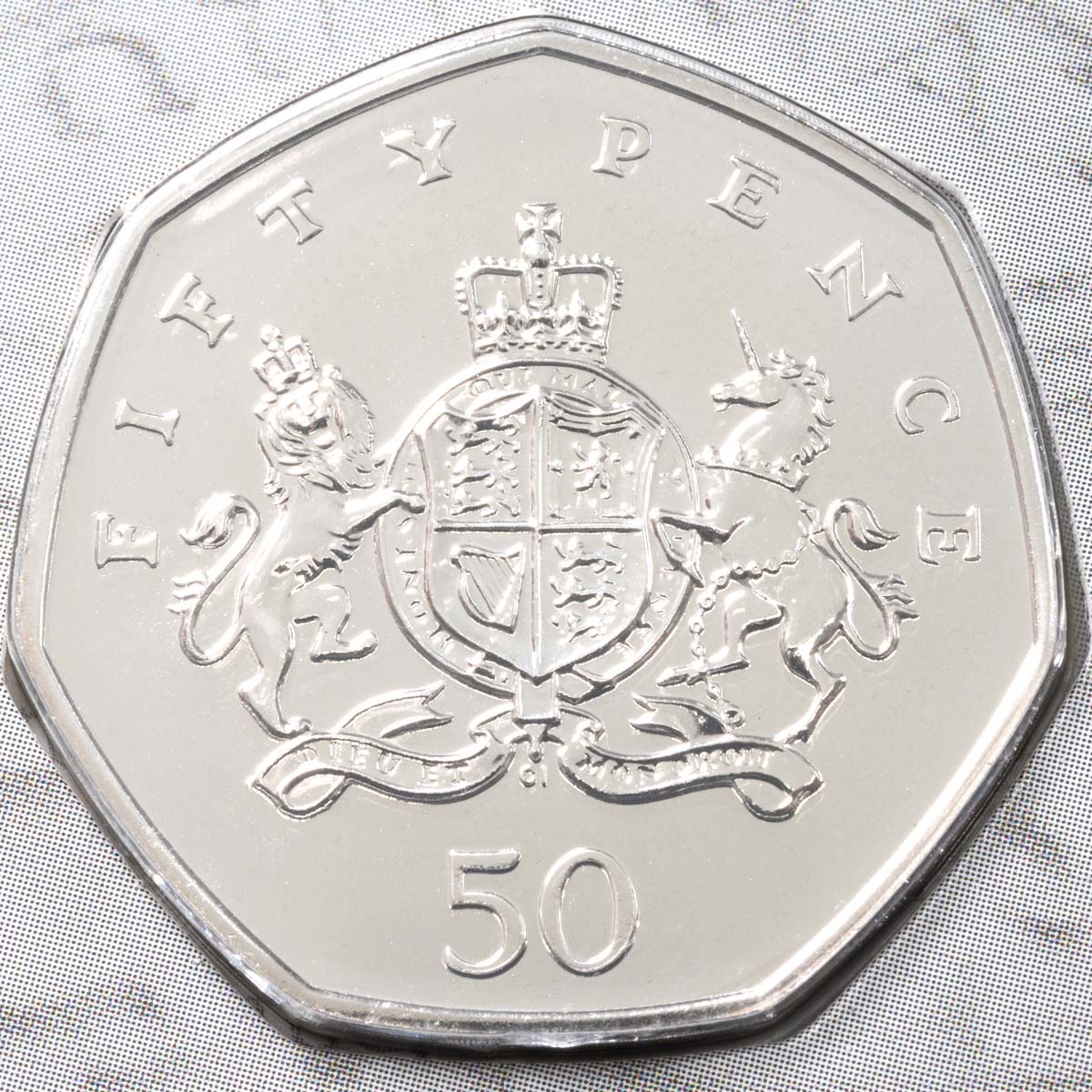 UK13RSBU 2013 Christopher Ironside Royal Arms Fifty Pence Brilliant Uncirculated Coin In Folder Reverse