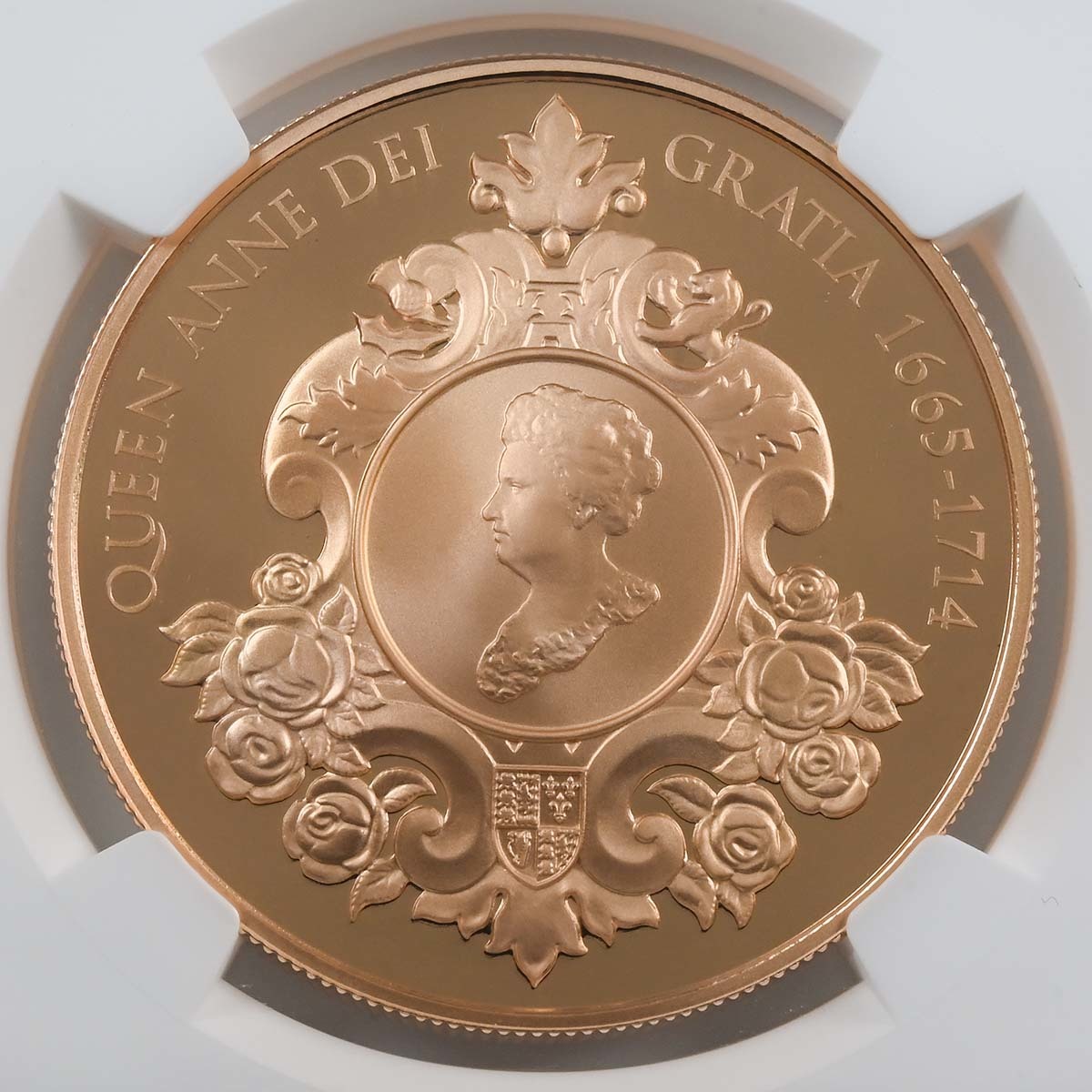 UK14QAGP 2014 Queen Anne £5 Crown Gold Proof PF 70 Ultra Cameo Reverse