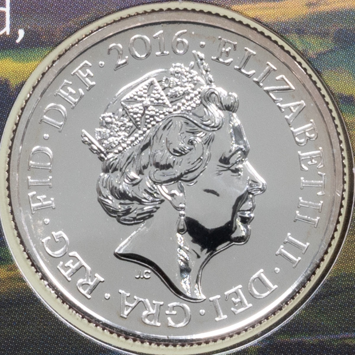UK16WF20 2016 Welsh Dragon Pride Of Wales Twenty Pound Silver Brilliant Uncirculated Coin In Folder Obverse