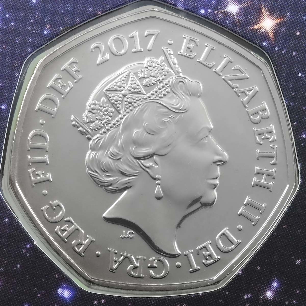UK17INBU 2017 Sir Isaac Newton 50p Brilliant Uncirculated Coin In Folder Obverse