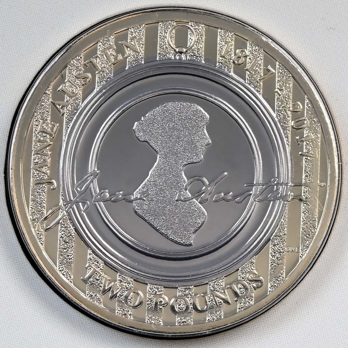UK17JABU 2017 Jane Austen Two Pound Brilliant Uncirculated Coin In Folder Reverse