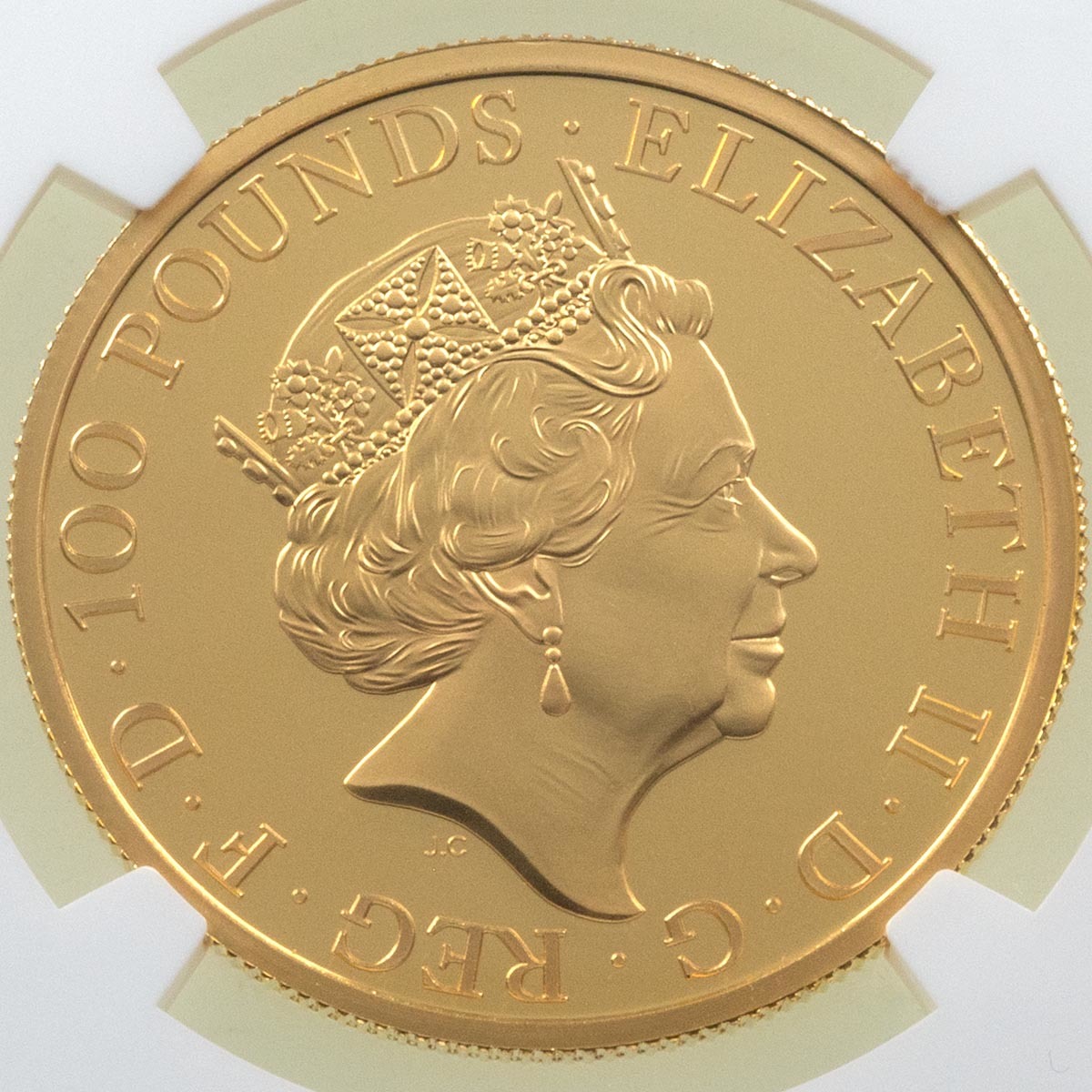 UK19QFGP 2019 Queen's Beasts Falcon Of The Plantagenets One Ounce Gold Proof Coin NGC Graded PF 69 Ultra Cameo Obverse