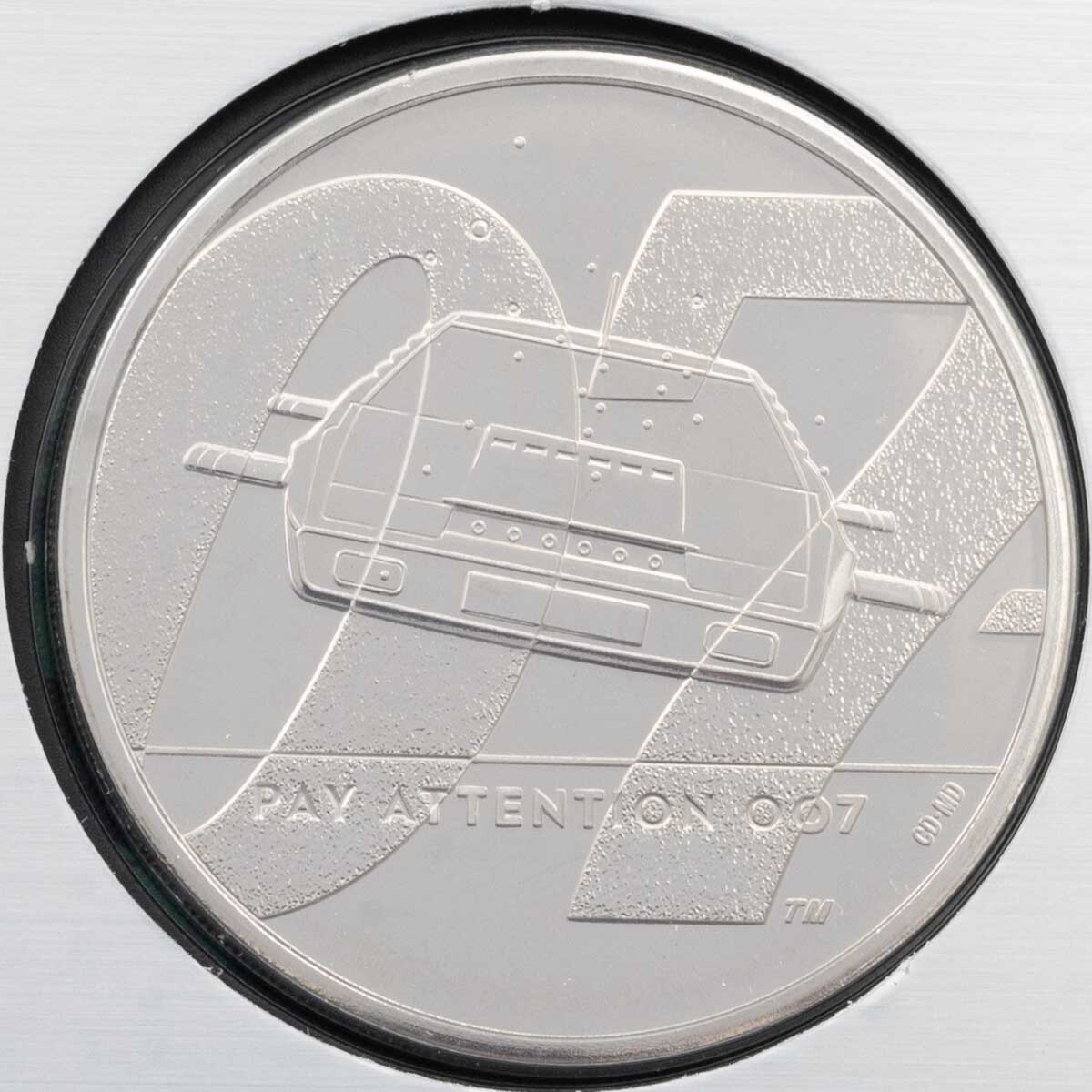 Reverse design of the 2020 Pay Attention 007 Five Pound Crown Brilliant Uncirculated James Bond Coin 