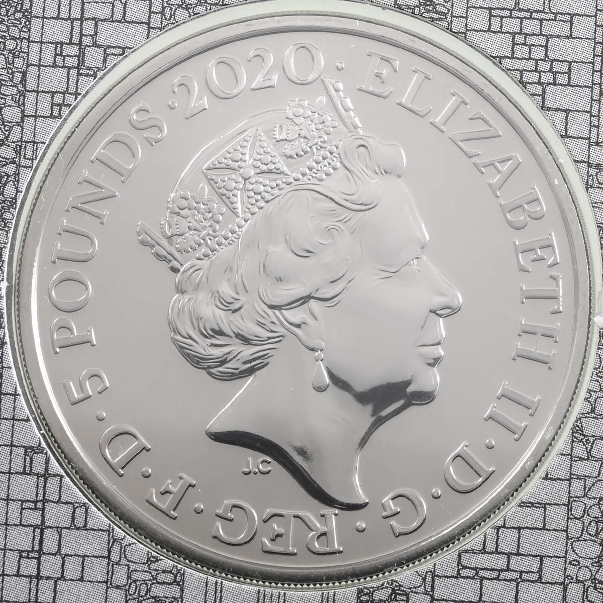 UK20IPBU 2020 Tower Of London Infamous Prison Five Pound Crown Brilliant Uncirculated Coin In Folder Obverse