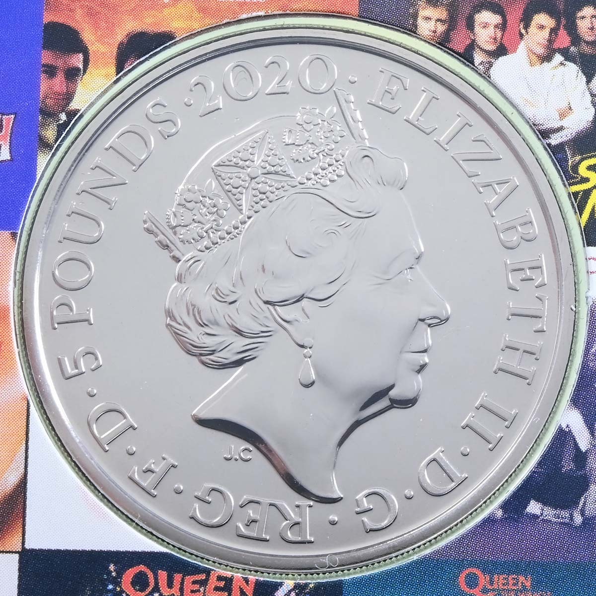 UK20Q2BU 2020 Music Legends Queen £5 Crown Brilliant Uncirculated Coin In Hot Space Folder Obverse