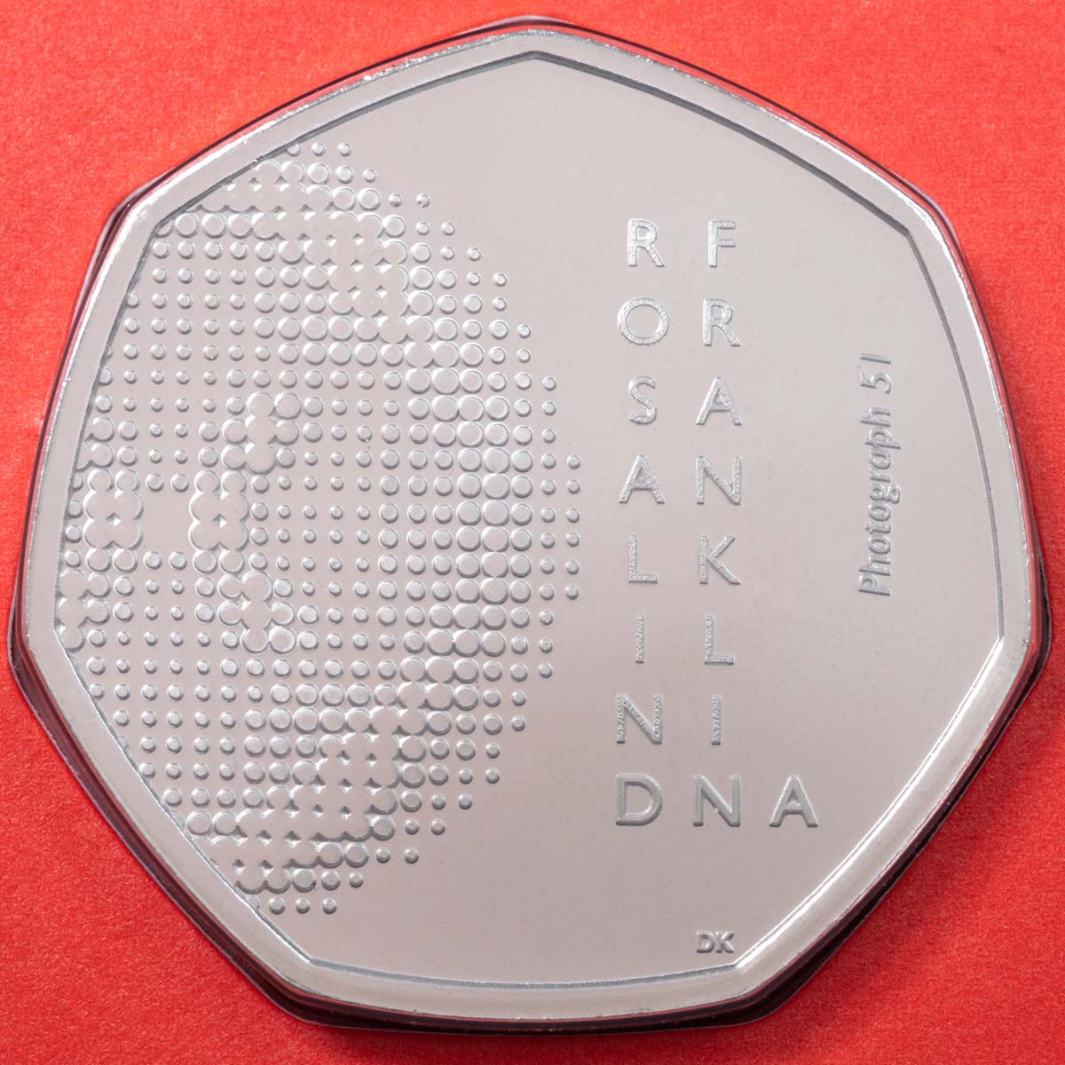 UK20RFBU 2020 Innovations In Science Rosalind Franklin Fifty Pence Brilliant Uncirculated Coin In Folder Reverse