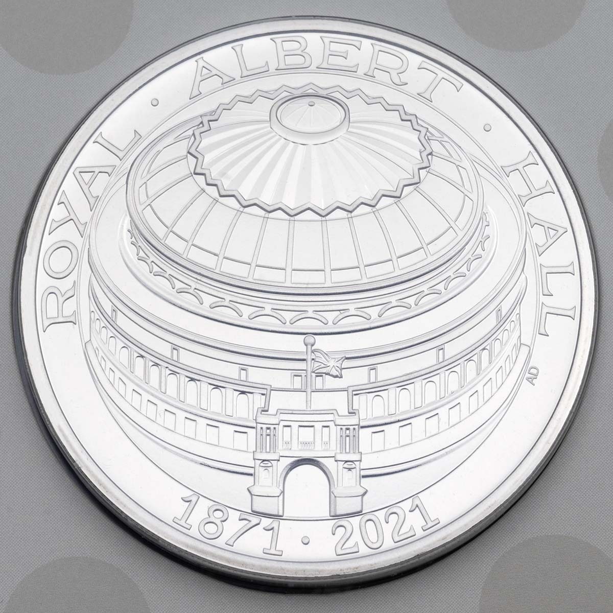 Reverse of 2021 Royal Albert Hall Five Pound Brilliant Uncirculated Mint Pack Coin