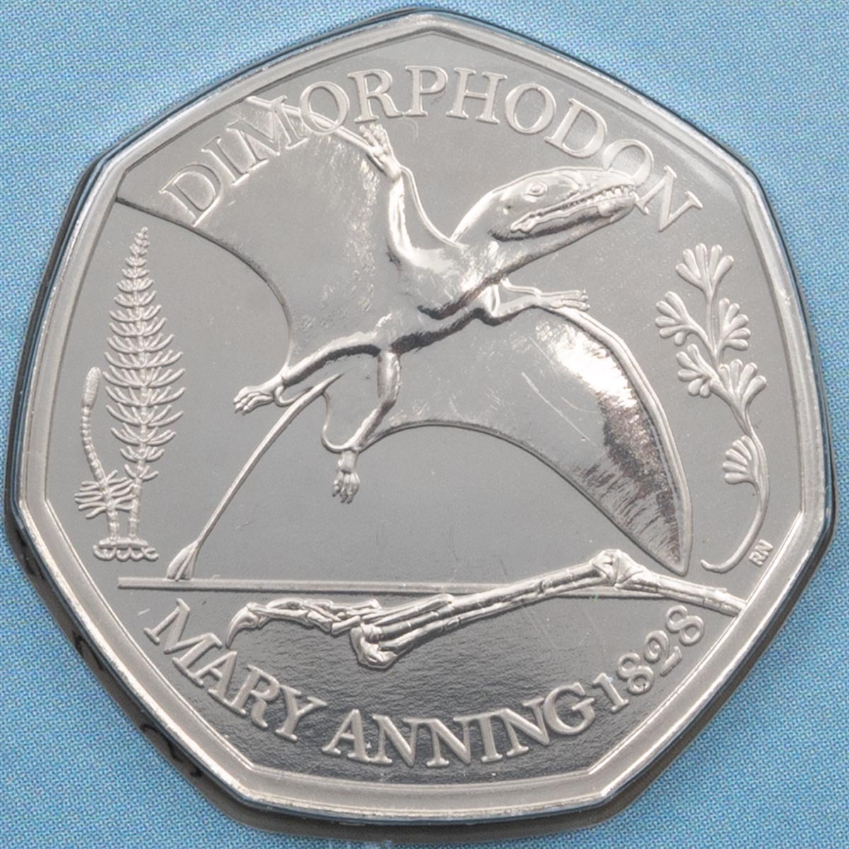 UK21DMBU 2021 Dimorphodon Fifty Pence Brilliant Uncirculated Dinosauria Coin reverse design