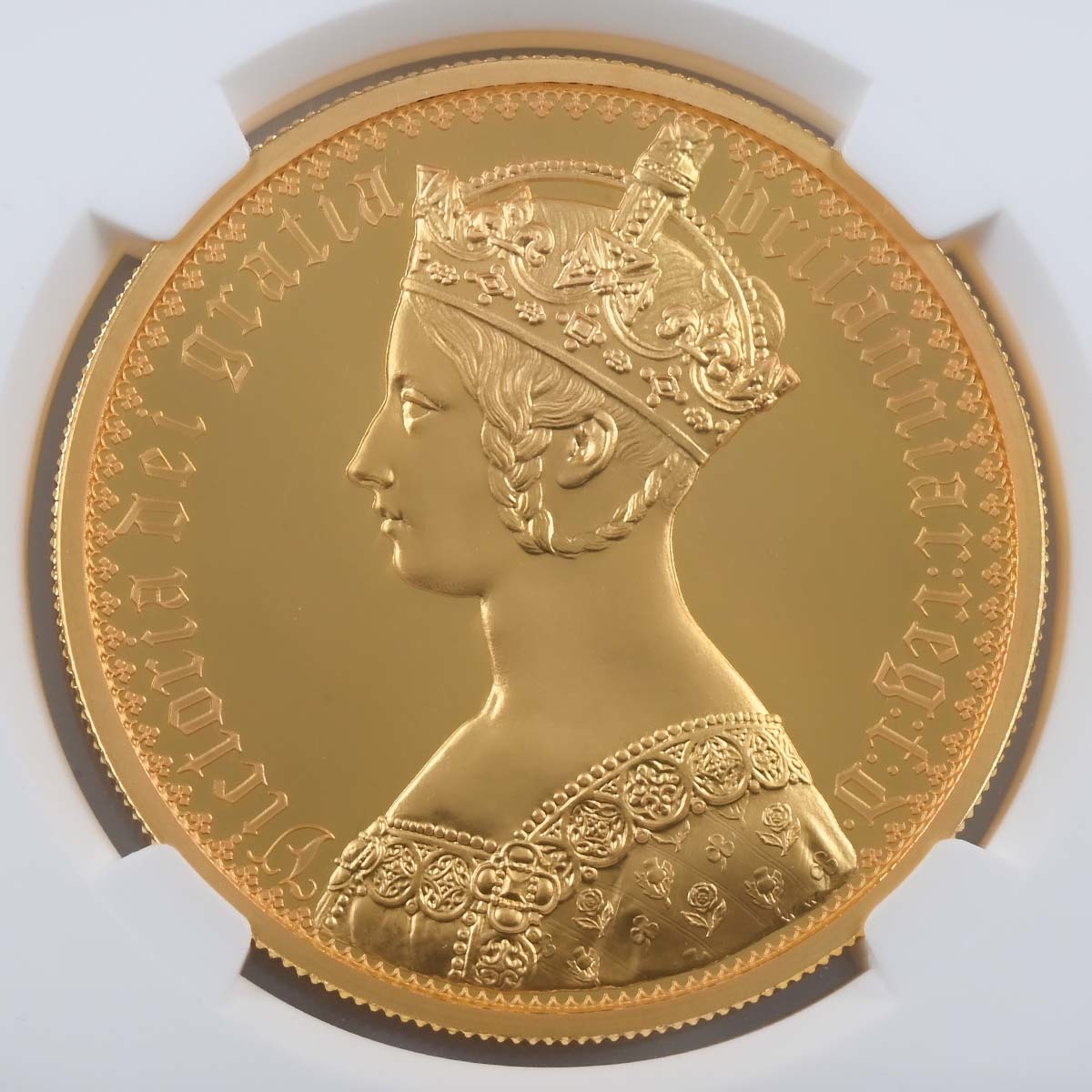 UK21GOGS 2022 Gothic Portrait 2 Ounce Gold Proof NGC PF 69 Reverse
