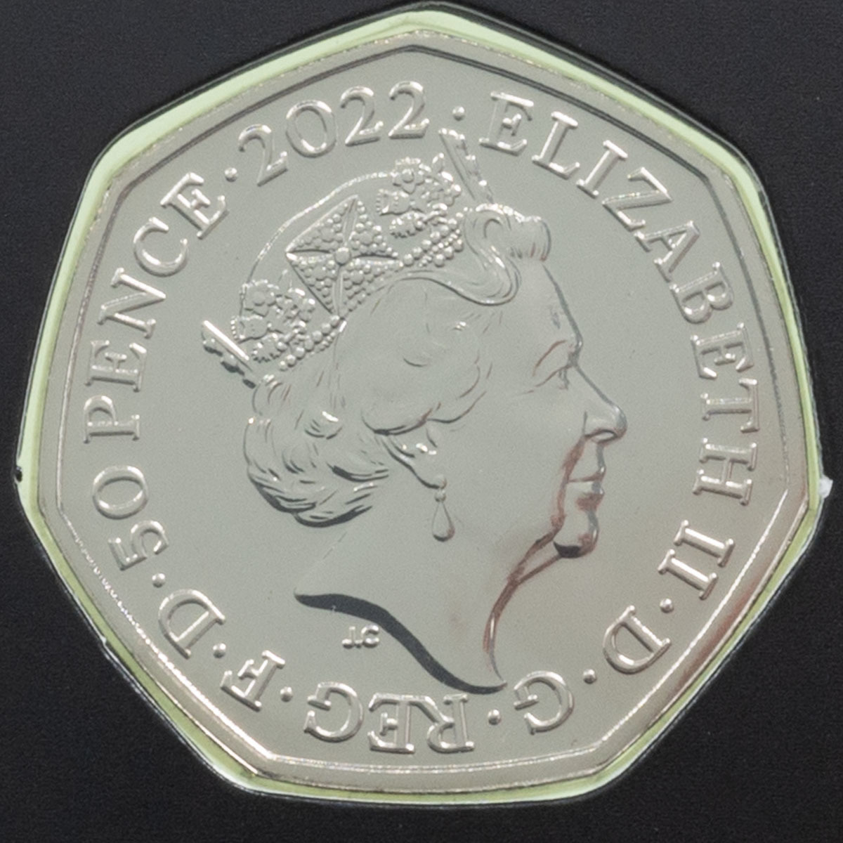 UK22BBBU 2022 British Broadcasting Corporation Fifty Pence Brilliant Uncirculated Coin In Folder Obverse