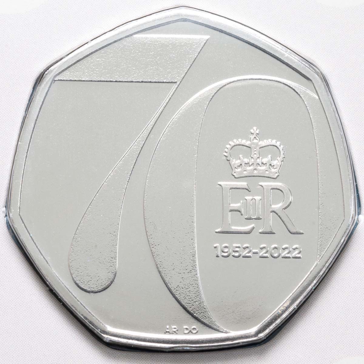 UK22P5BU 2022 Queen Elizabeth II Platinum Jubilee Fifty Pence Brilliant Uncirculated Coin In Folder Reverse