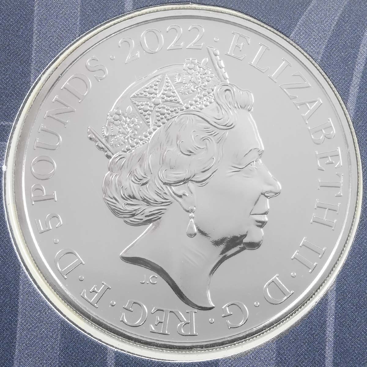 UK22PWBU 2022 Prince William 40th Birthday £5 Crown Brilliant Uncirculated In Folder Obverse